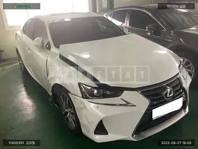 Photo 1 of 12: 2017 Lexus IS200, VIN JTHBA5D2XH5057298 — Korean insurance auction