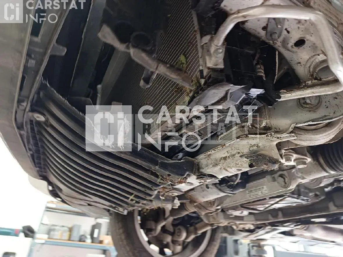 Photo 2 of 58: 2019 Mercedes-Benz E300 4Matic — Korean insurance auction