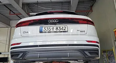 Photo 1 of 19: 2021 Audi Q8 50 TDI Four, VIN WAUZZZF12MD004645 — Korean insurance auction