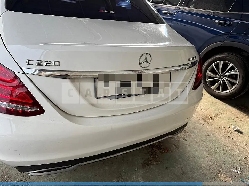 Photo 2 of 22: 2014 Mercedes-Benz C220 BlueTec — Korean insurance auction