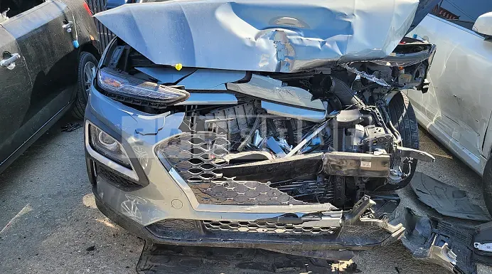 Photo 2 of 18: 2020 Hyundai Kona, VIN KMHK4815HLU574899 — Korean insurance auction