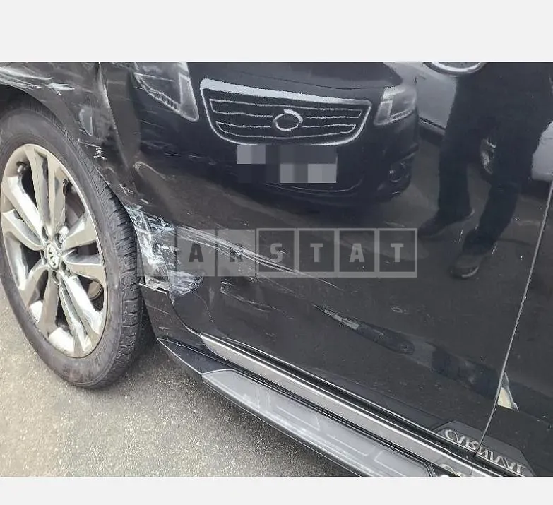Photo 2 of 37: 2016 Kia Carnival Limousine — Korean insurance auction
