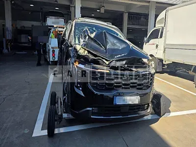 Photo 1 of 57: 2024 Kia Carnival Gasoline 3.5 — Korean insurance auction