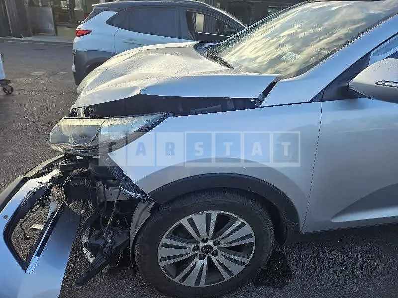 Photo 2 of 11: 2015 Kia Sportage, VIN KNAPE813DGK817654 — Korean insurance auction