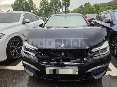 Photo 1 of 19: 2017 BMW 740Ld xDrive — Korean insurance auction