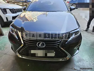Photo 1 of 11: 2016 Lexus ES300h — Korean insurance auction