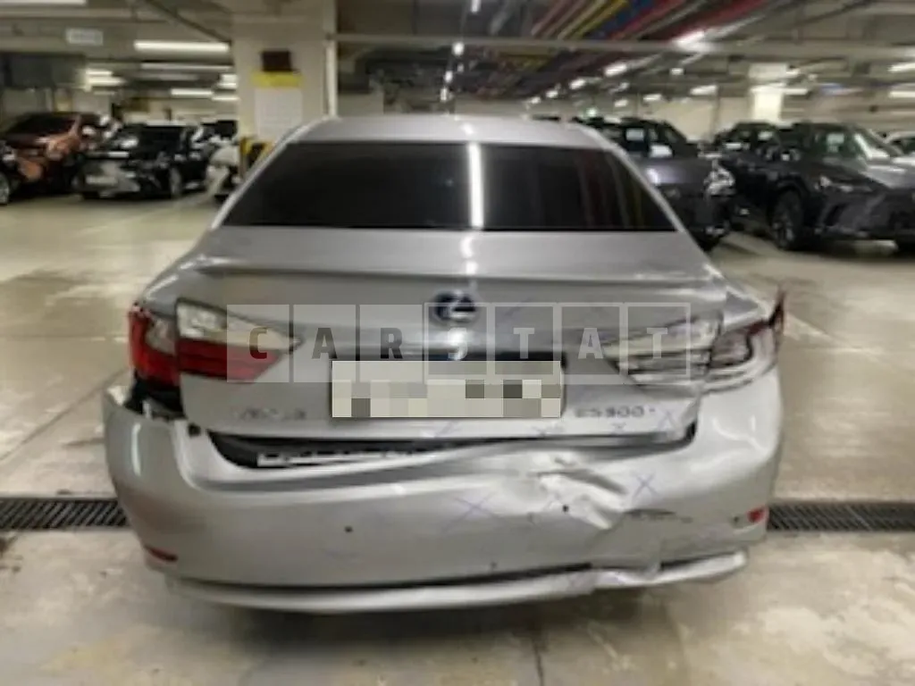 Photo 2 of 23: 2017 Lexus ES300h — Korean insurance auction