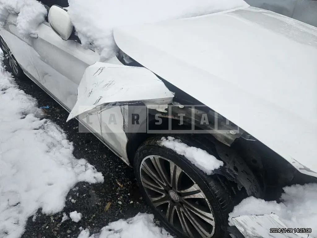 Photo 2 of 6: 2017 Mercedes-Benz E 400 4MAIC — Korean insurance auction