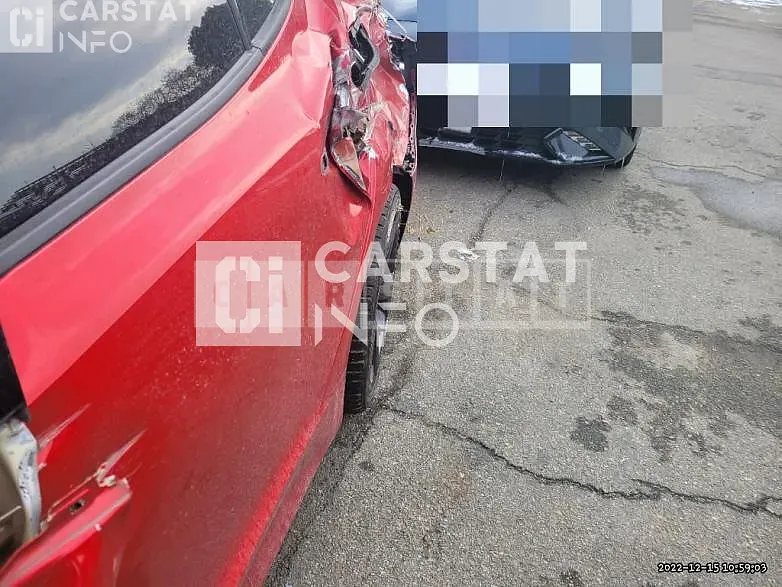 Photo 2 of 15: 2019 Kia Stinger, VIN KNAE751CDKS061231 — Korean insurance auction
