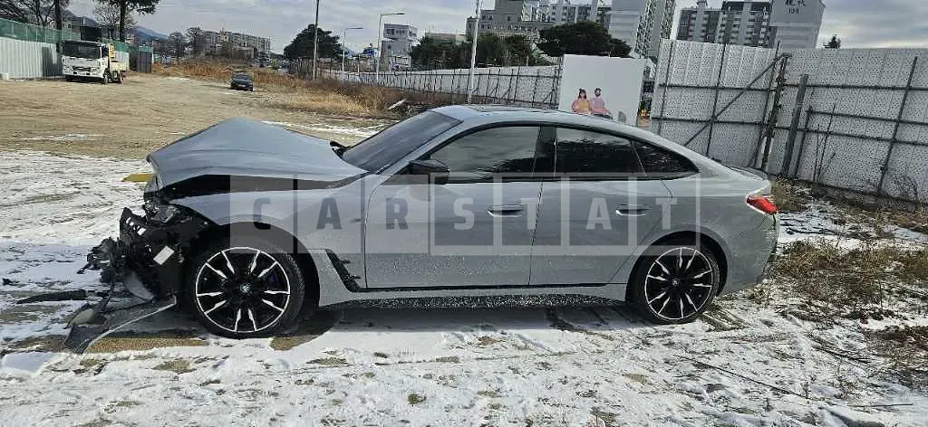 Photo 2 of 12: 2023 BMW i4 eDrive40 — Korean insurance auction
