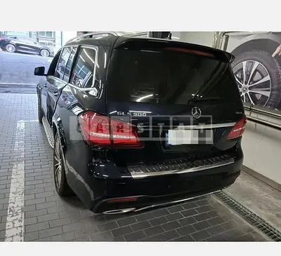 Photo 1 of 19: 2017 Mercedes-Benz GLS500 4Matic — Korean insurance auction