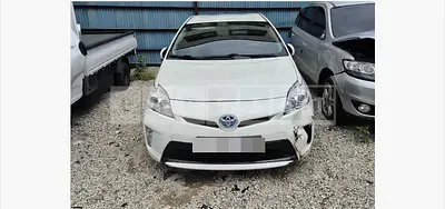 Photo 1 of 17: 2015 Toyota Prius — Korean insurance auction