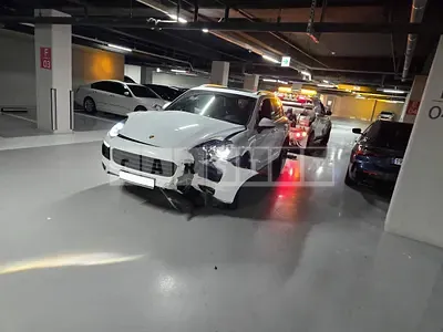 Photo 1 of 9: 2015 Porsche Cayenne Diesel, VIN WP1AF292XFLA30115 — Korean insurance auction