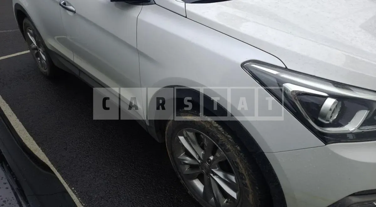 Photo 2 of 25: 2017 Hyundai Santa Fe DM 2.0, VIN KMHSW81UBHU763677 — Korean insurance auction