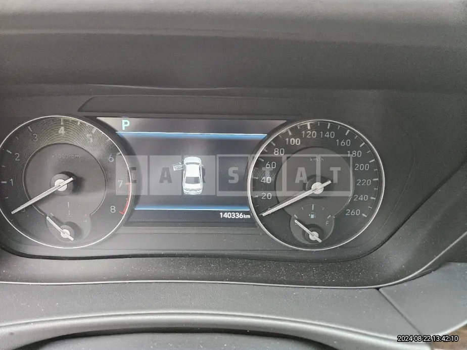 Photo 2 of 24: 2018 Genesis G90 3.8 — Korean insurance auction