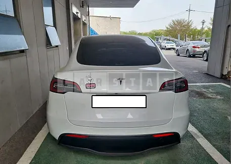 Photo 2 of 11: 2024 Tesla Model Y RWD — Korean insurance auction