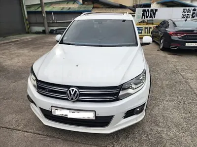 Photo 1 of 7: 2016 Volkswagen Tiguan 2.0 TDI BMT, VIN WVGZZZ5NZGW082302 — Korean insurance auction