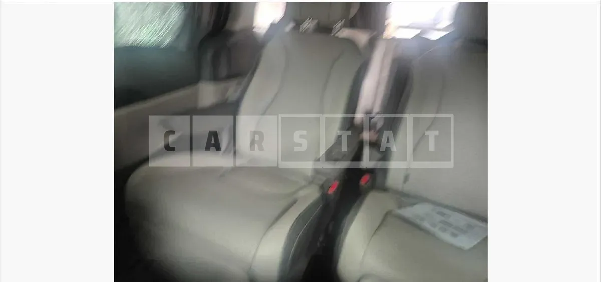 Photo 2 of 40: 2025 Kia Carnival High Limousine — Korean insurance auction