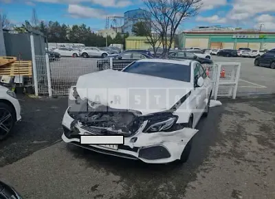 2020 Mercedes-Benz E300e 4Matic