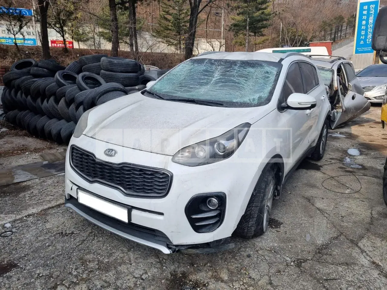 Photo 2 of 12: 2016 Kia Sportage, VIN KNAPM813DGK038821 — Korean insurance auction
