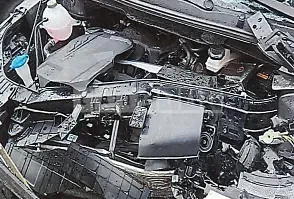 Photo 2 of 32: 2023 Kia Carnival — Korean insurance auction