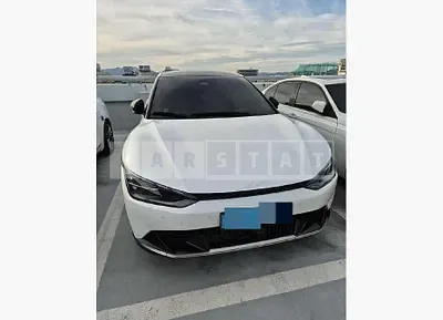 Photo 1 of 13: 2023 Kia EV6 Long Range Earth 4WD — Korean insurance auction