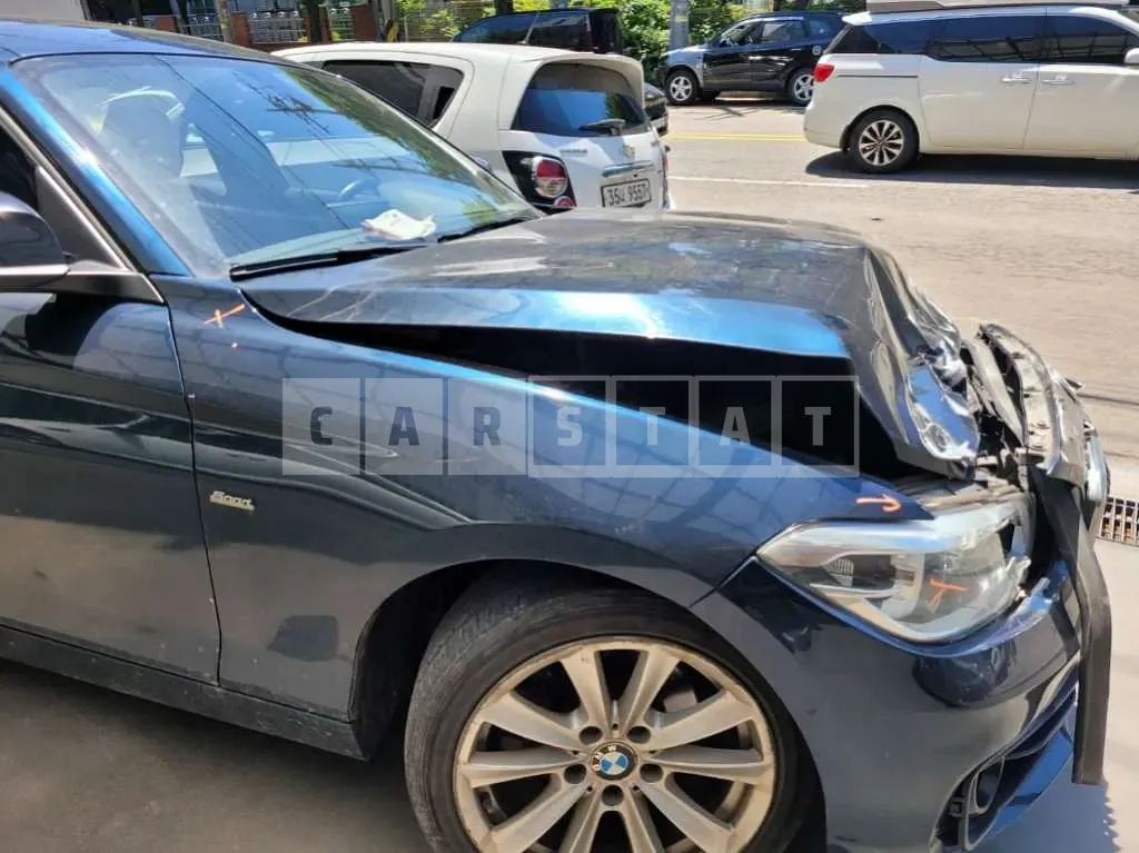 Photo 2 of 30: 2016 BMW 118d — Korean insurance auction
