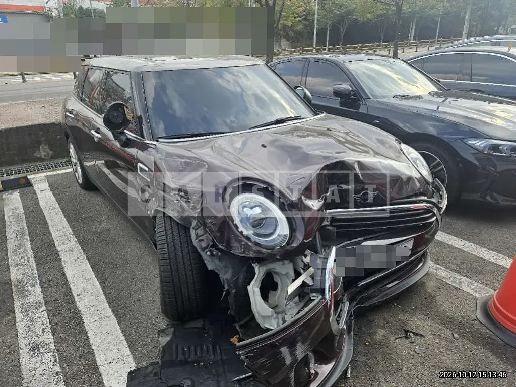 Photo 2 of 30: 2018 MINI Cooper D Clubman — Korean insurance auction