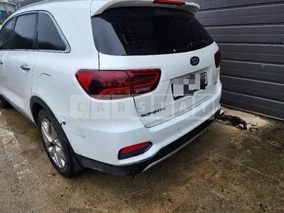 Photo 1 of 23: 2019 Kia Sorento 2.2, VIN KNAPH81BBLA584791 — Korean insurance auction