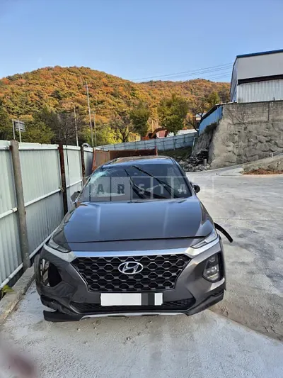 Photo 1 of 7: 2020 Hyundai Santa Fe TM — Korean insurance auction