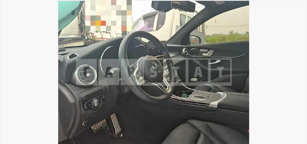 Photo 2 of 16: 2023 Mercedes-Benz GLC300 4Matic — Korean insurance auction