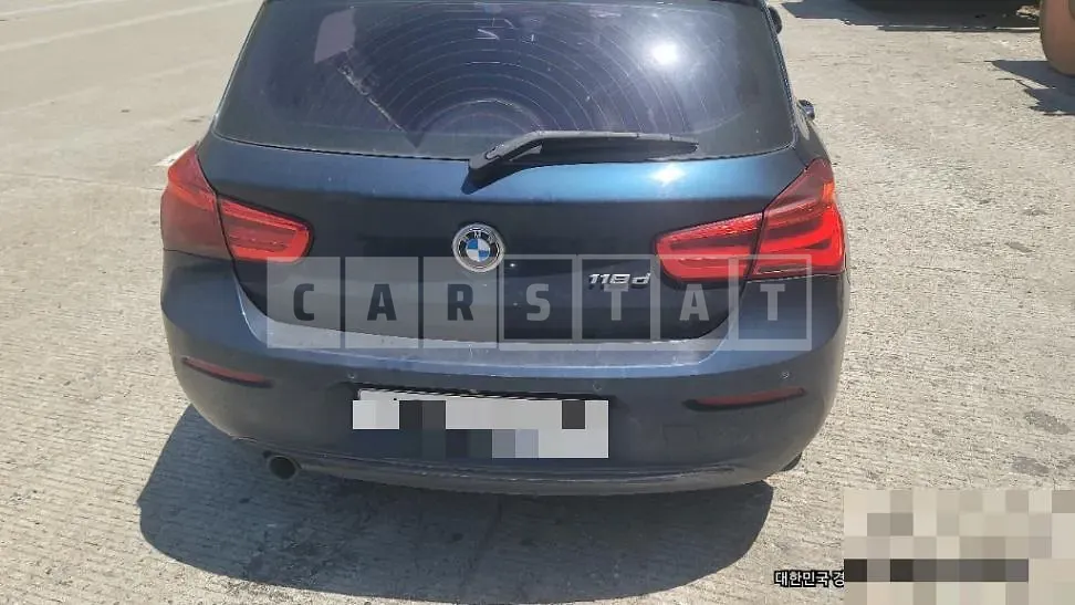 Photo 2 of 30: 2016 BMW 118d — Korean insurance auction