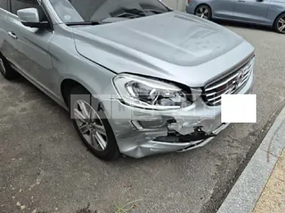 Photo 1 of 43: 2017 Volvo XC60 D4 — Korean insurance auction
