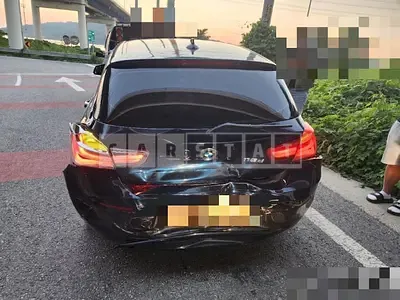 Photo 1 of 8: 2017 BMW 118d — Korean insurance auction