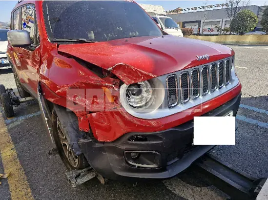 Photo 2 of 13: 2018 Jeep Zip Renegade — Korean insurance auction
