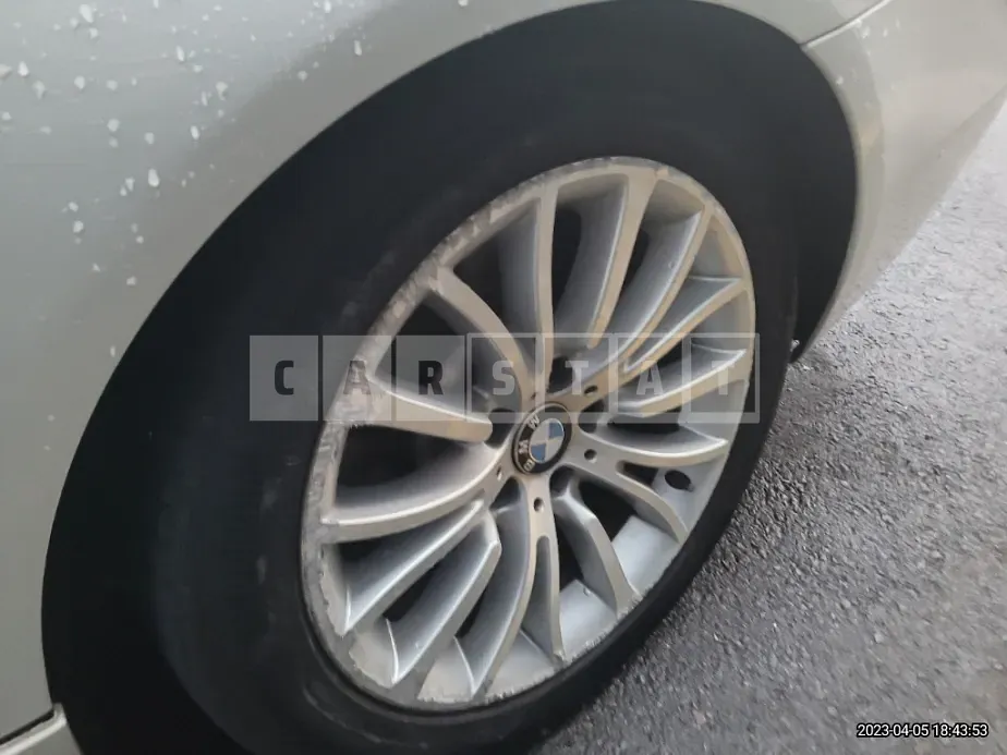 Photo 2 of 16: 2014 BMW 520d, VIN WBA5E5103FD673625 — Korean insurance auction