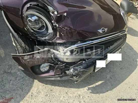 Photo 2 of 13: 2018 MINI Cooper Clubman, VIN WMWLN510XJ2H03928 — Korean insurance auction