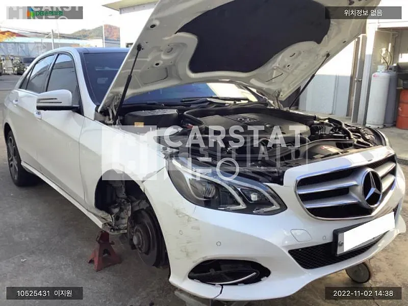 Photo 2 of 9: 2015 Mercedes-Benz E250, VIN WDDHF9HB8GB243121 — Korean insurance auction
