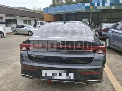 Photo 1 of 6: 2020 Kia K5 — Korean insurance auction