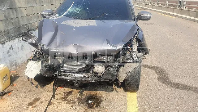 Photo 2 of 7: 2015 Hyundai Tucson, VIN KMHJT81VDFU055991 — Korean insurance auction
