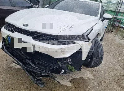 Photo 1 of 42: 2021 Kia K5, VIN KNAG541ABMA130661 — Korean insurance auction