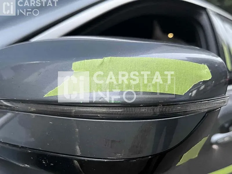 Photo 2 of 37: 2018 BMW 520d, VIN WBAJC3107JG997953 — Korean insurance auction