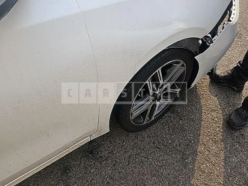 Photo 2 of 18: 2019 Kia K3 1.6 — Korean insurance auction
