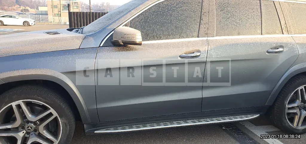 Photo 2 of 40: 2018 Mercedes-Benz GLS350 d 4Matic, VIN WDCDF2EE2JB066484 — Korean insurance auction