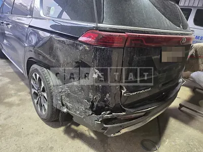 Photo 1 of 21: 2021 Kia Carnival 2.2 — Korean insurance auction