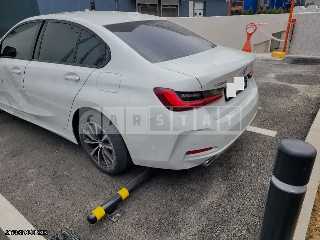 Photo 2 of 9: 2023 BMW 320i, VIN WBA61FS00PFP29918 — Korean insurance auction