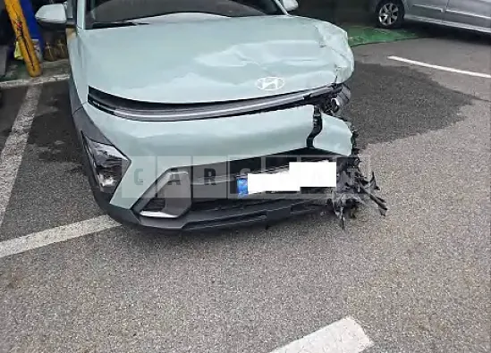 Photo 2 of 7: 2023 Hyundai Kona — Korean insurance auction