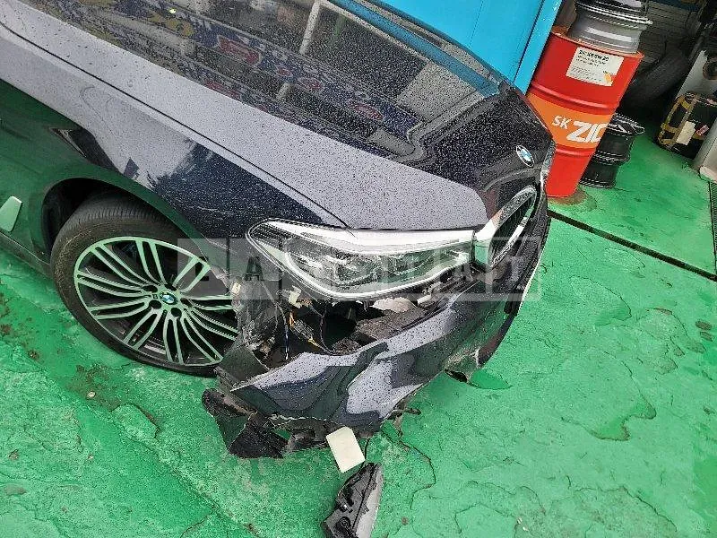 Photo 2 of 20: 2019 BMW 530i M Sport Package Plus — Korean insurance auction