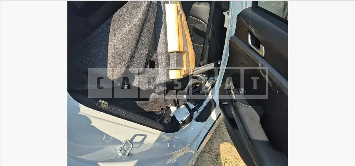 Photo 2 of 20: 2025 Kia K5 1.6 — Korean insurance auction