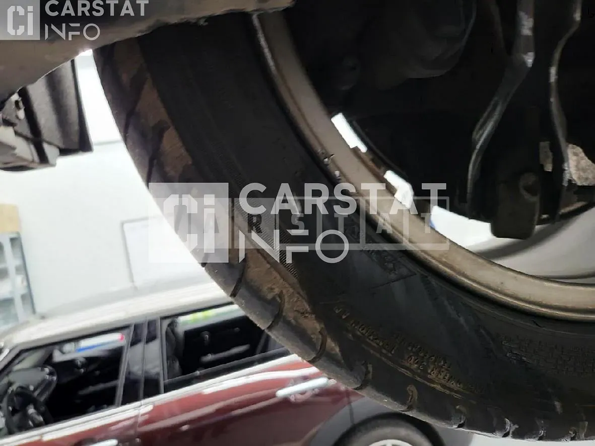 Photo 2 of 21: 2018 BMW 520d xDrive, VIN WBAJC5106JWB86780 — Korean insurance auction